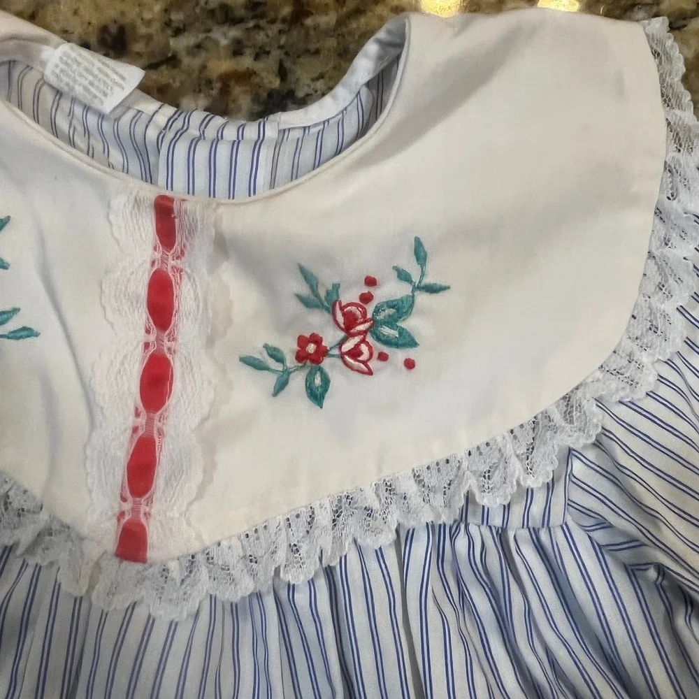 Cradle Togs vintage cradle